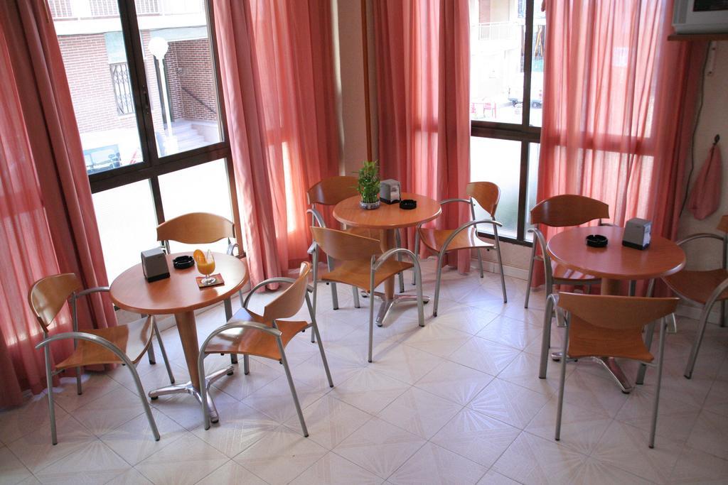 Hotel Levante كوارذامار ذيل سيغورا المظهر الخارجي الصورة